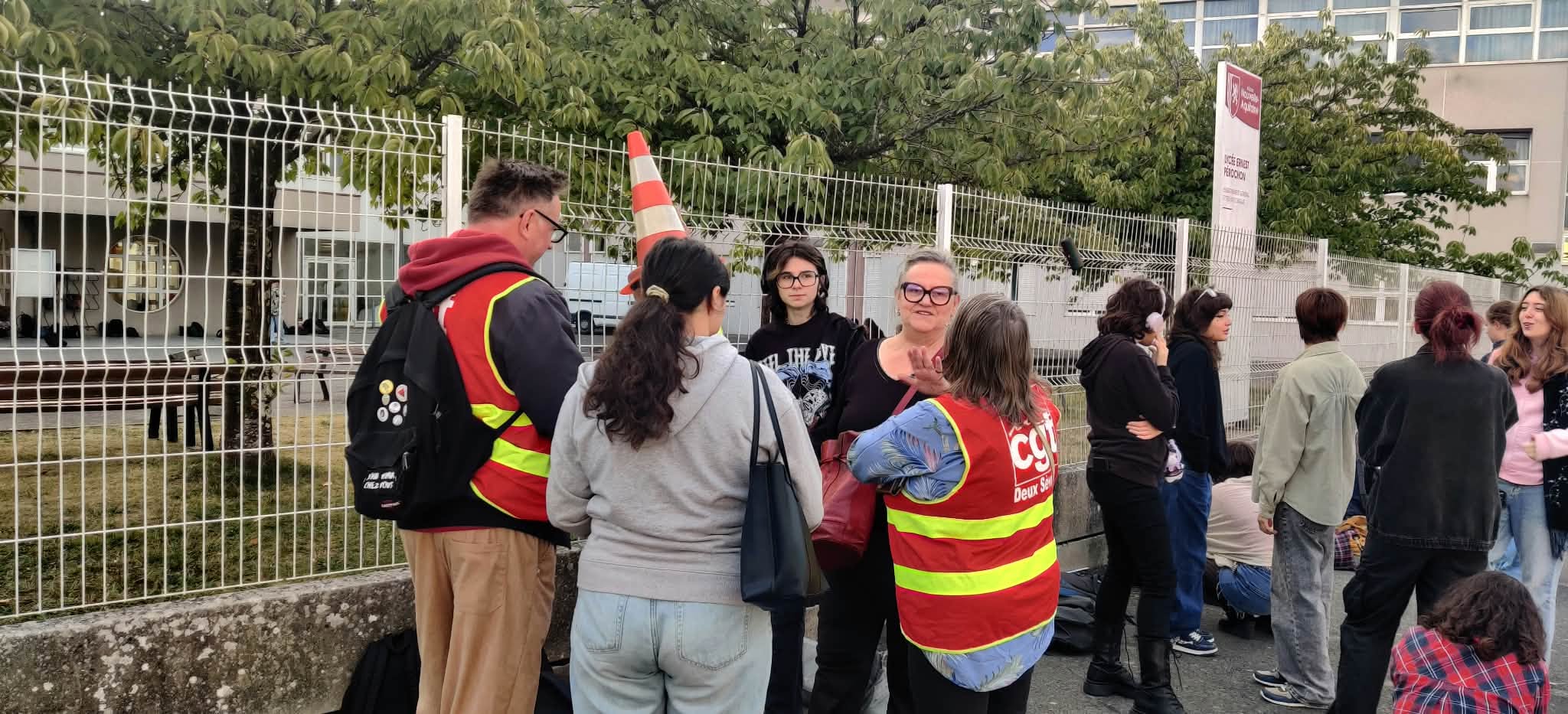 CGT Manif lycéenne.jpg (273 KB)
