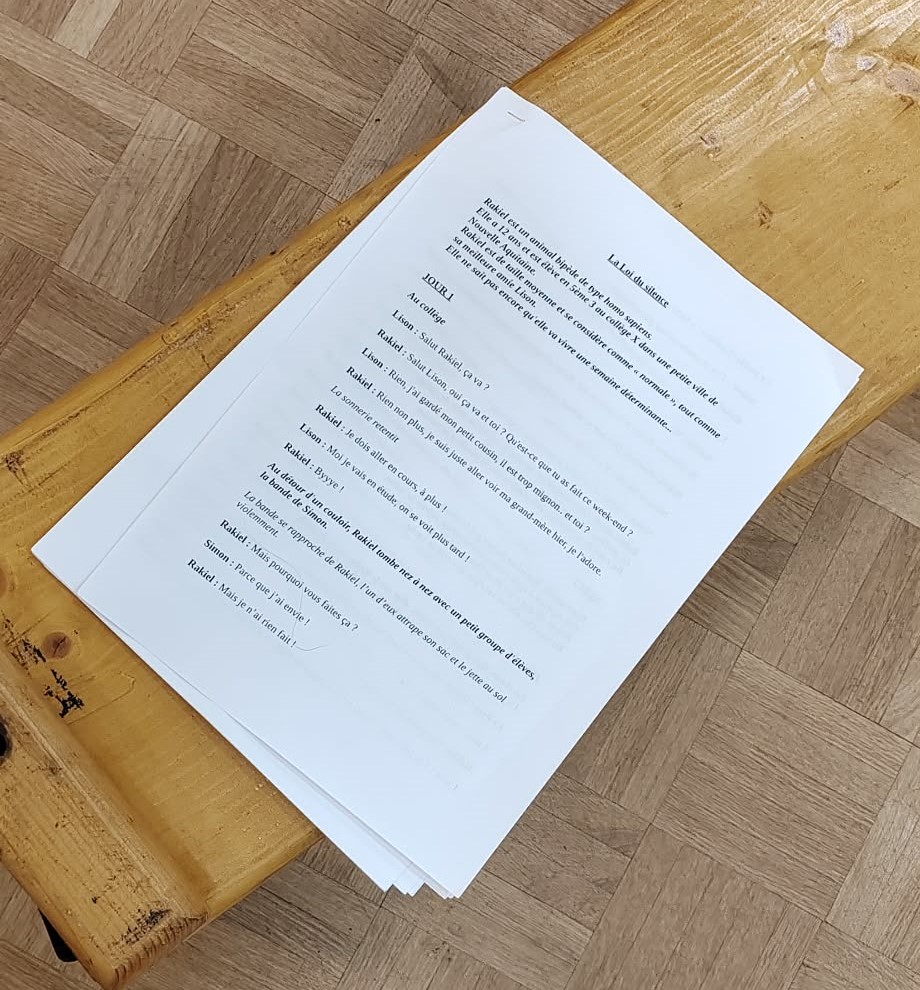 cmj harc&egrave;lement texte~.jpg (235 KB)