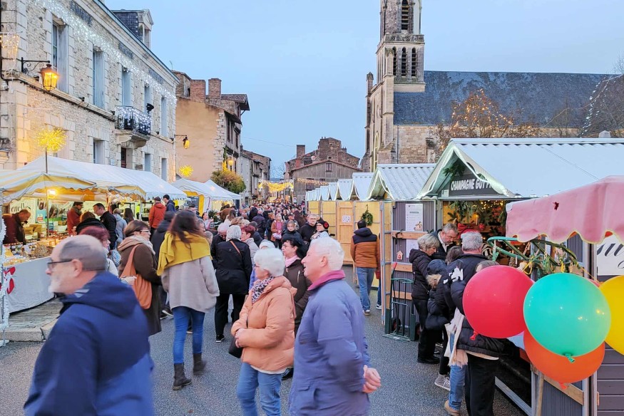 Les secrets de la renommée du marché de Noël à Saint-Loup-Lamairé